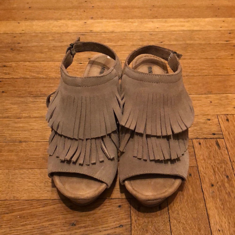 Minnetonka wedge heel